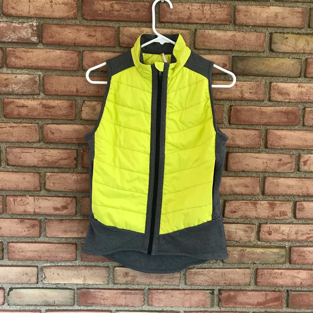 Athletic vest